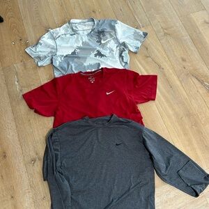 3 Nike pro and dri-fit tees in men’s medium for sale in a bundle!